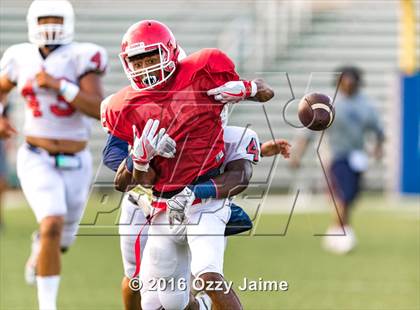 Thumbnail 1 in Taft [William H.] vs  Roosevelt [Theodore] (Scrimmage) photogallery.