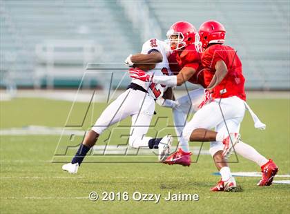 Thumbnail 3 in Taft [William H.] vs  Roosevelt [Theodore] (Scrimmage) photogallery.