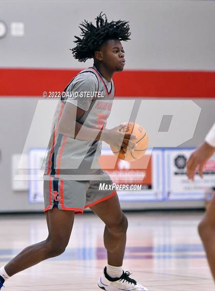 Thumbnail 2 in Pleasant Grove vs. McClatchy (Stan Harms Classic) photogallery.