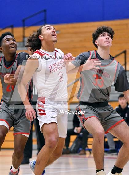 Thumbnail 3 in Pleasant Grove vs. McClatchy (Stan Harms Classic) photogallery.
