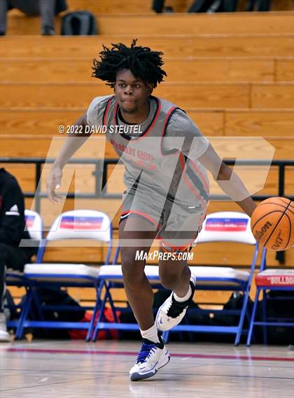 Thumbnail 2 in Pleasant Grove vs. McClatchy (Stan Harms Classic) photogallery.