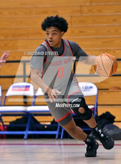 Thumbnail 2 in Pleasant Grove vs. McClatchy (Stan Harms Classic) photogallery.