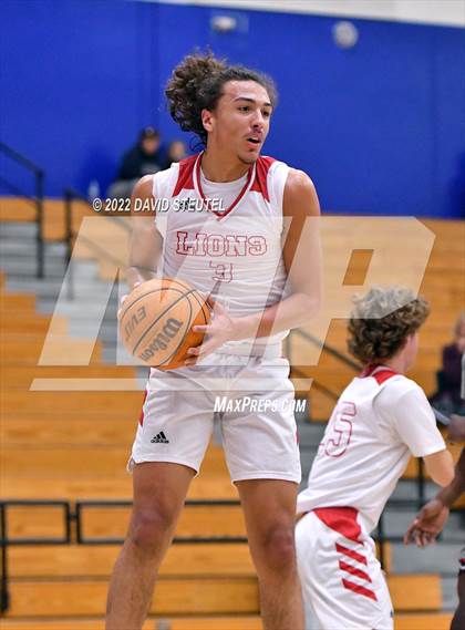 Thumbnail 2 in Pleasant Grove vs. McClatchy (Stan Harms Classic) photogallery.