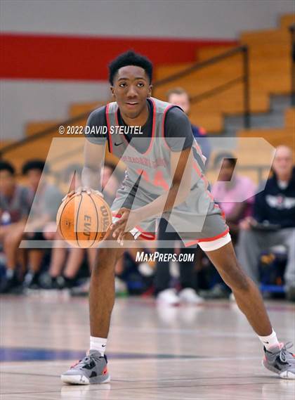 Thumbnail 3 in Pleasant Grove vs. McClatchy (Stan Harms Classic) photogallery.