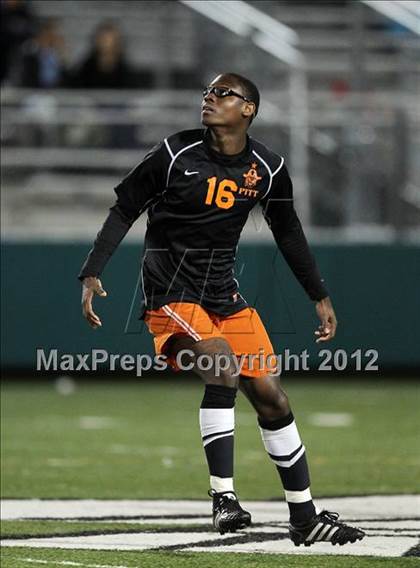 Thumbnail 2 in Pittsburg @ De La Salle (CIF NCS D1 Playoffs) photogallery.