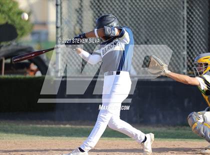 Thumbnail 3 in Bonita Vista @ El Capitan photogallery.