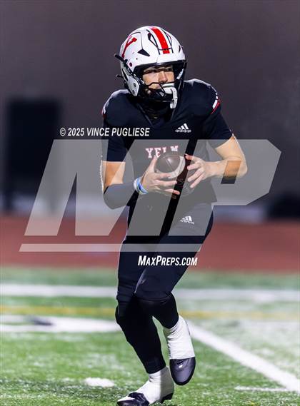 Thumbnail 2 in Curtis @ Yelm photogallery.