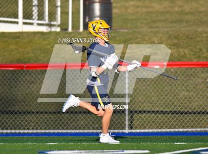 Thumbnail 3 in Victor @ Fairport photogallery.
