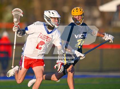Thumbnail 3 in Victor @ Fairport photogallery.