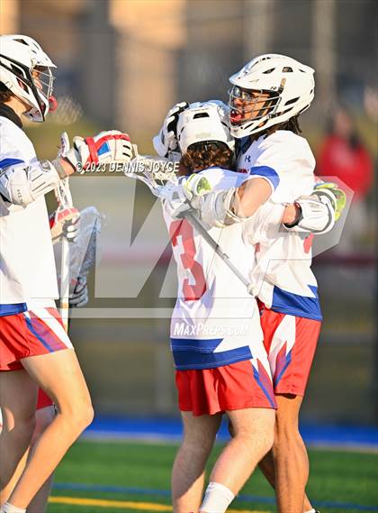 Thumbnail 3 in Victor @ Fairport photogallery.