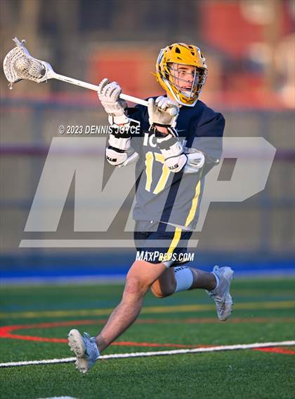 Thumbnail 2 in Victor @ Fairport photogallery.