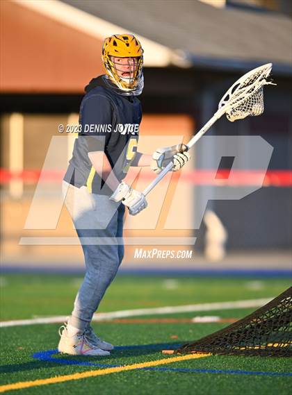 Thumbnail 3 in Victor @ Fairport photogallery.