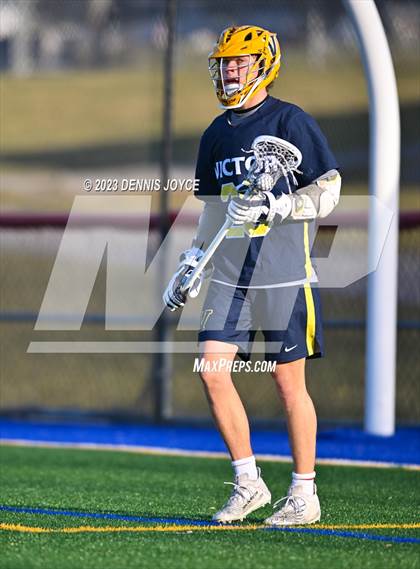 Thumbnail 3 in Victor @ Fairport photogallery.