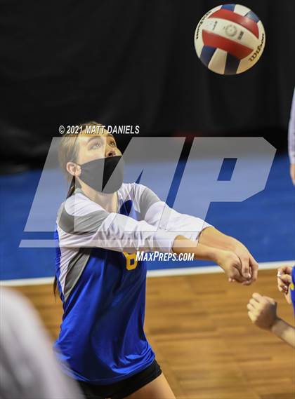 Thumbnail 2 in Fleming vs. Simla (CHSAA 1A Semifinal) photogallery.