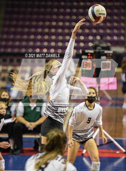 Thumbnail 2 in Fleming vs. Simla (CHSAA 1A Semifinal) photogallery.