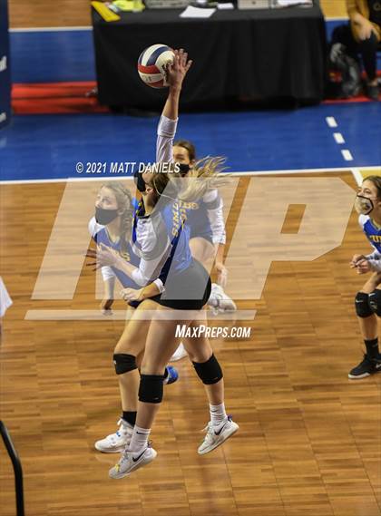 Thumbnail 2 in Fleming vs. Simla (CHSAA 1A Semifinal) photogallery.