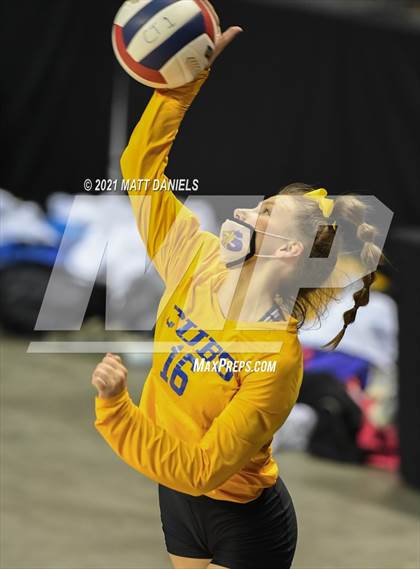 Thumbnail 1 in Fleming vs. Simla (CHSAA 1A Semifinal) photogallery.