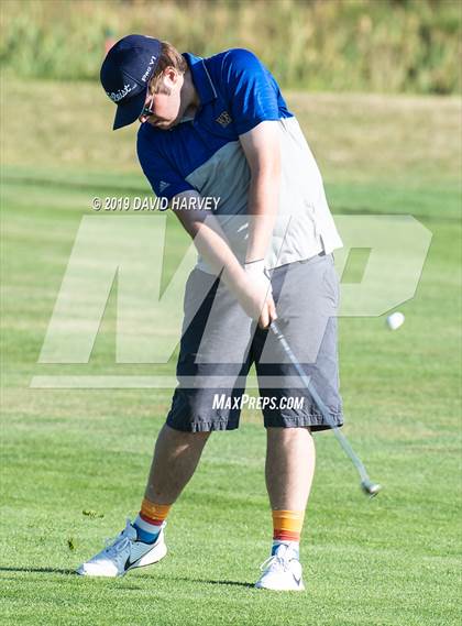 Thumbnail 1 in Jeffco Invitational League Match photogallery.