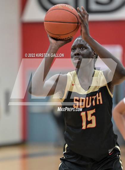 Thumbnail 3 in South Grand Prairie vs. Plano (UIL 6A Area Playoff) photogallery.