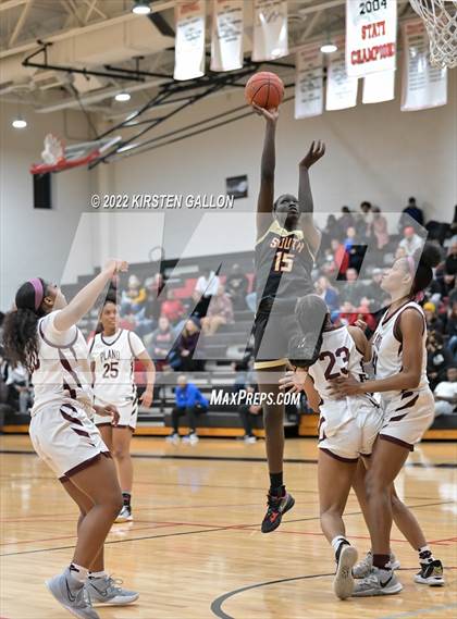 Thumbnail 1 in South Grand Prairie vs. Plano (UIL 6A Area Playoff) photogallery.