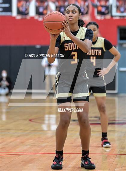 Thumbnail 1 in South Grand Prairie vs. Plano (UIL 6A Area Playoff) photogallery.
