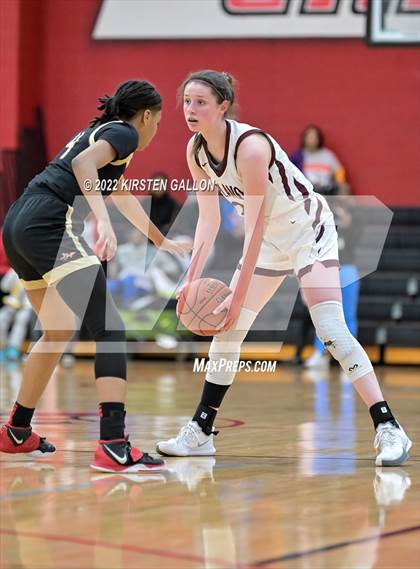 Thumbnail 2 in South Grand Prairie vs. Plano (UIL 6A Area Playoff) photogallery.