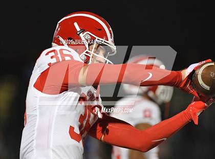 Thumbnail 3 in Mater Dei vs. Liberty (Polynesian Classic) photogallery.