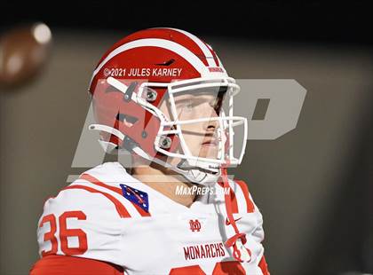Thumbnail 1 in Mater Dei vs. Liberty (Polynesian Classic) photogallery.
