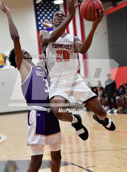 Thumbnail 1 in Booker vs. Booker T Washington (Sun Bash Tournament). photogallery.