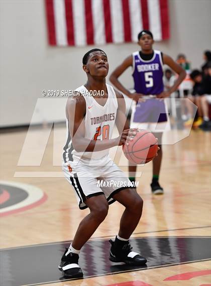 Thumbnail 2 in Booker vs. Booker T Washington (Sun Bash Tournament). photogallery.