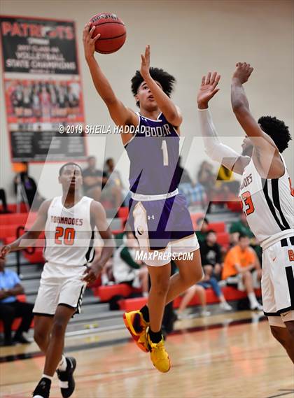 Thumbnail 1 in Booker vs. Booker T Washington (Sun Bash Tournament). photogallery.