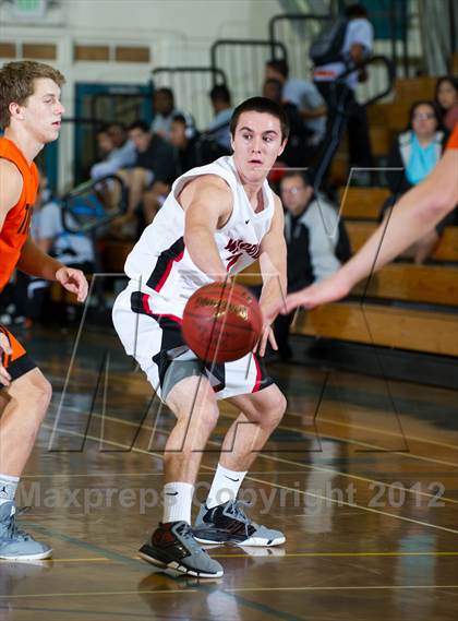 Thumbnail 2 in Carpinteria vs South Pasadena (Santa Barbara Holiday Classic) photogallery.