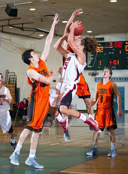 Thumbnail 1 in Carpinteria vs South Pasadena (Santa Barbara Holiday Classic) photogallery.