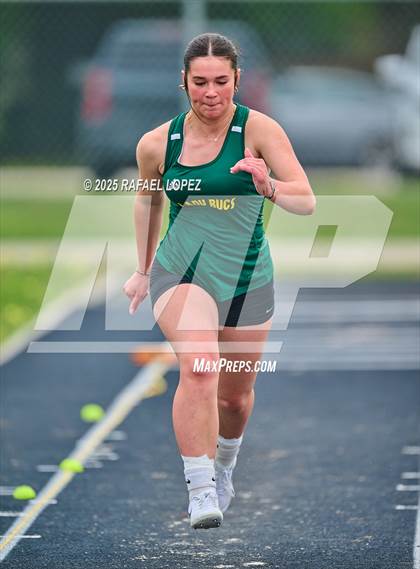 Thumbnail 3 in UIL 3A Track & Field District (Long Jump and 3200M) photogallery.