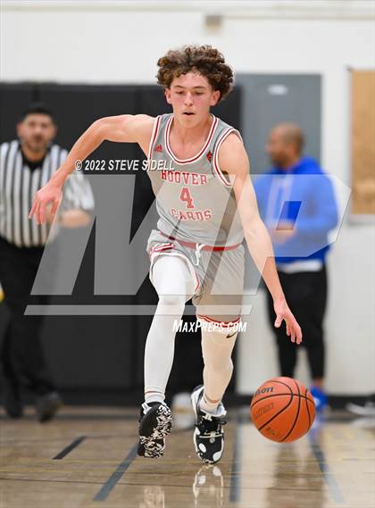 Thumbnail 2 in Carlsbad vs. Hoover photogallery.