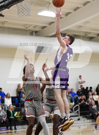 Thumbnail 3 in Carlsbad vs. Hoover photogallery.