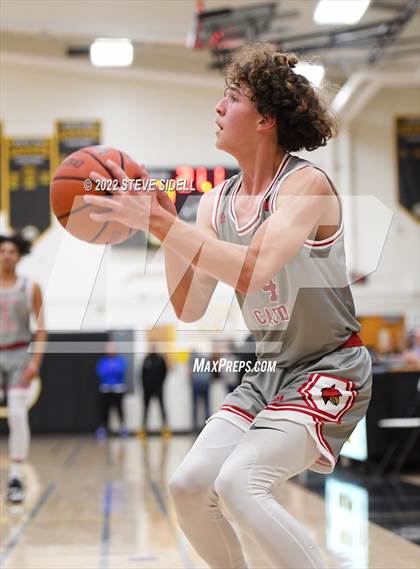 Thumbnail 3 in Carlsbad vs. Hoover photogallery.