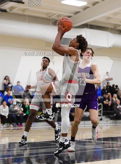 Thumbnail 3 in Carlsbad vs. Hoover photogallery.