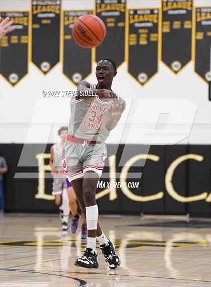 Thumbnail 3 in Carlsbad vs. Hoover photogallery.