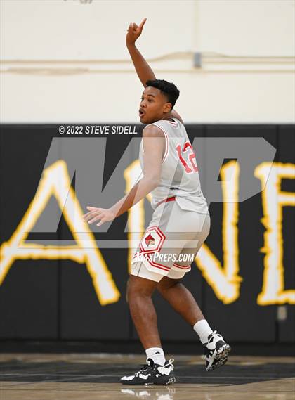 Thumbnail 3 in Carlsbad vs. Hoover photogallery.