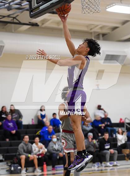 Thumbnail 3 in Carlsbad vs. Hoover photogallery.