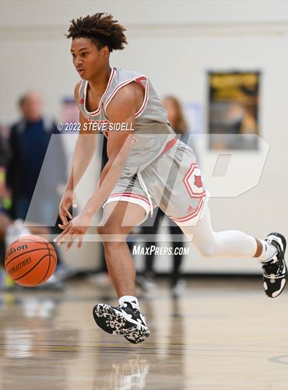 Thumbnail 3 in Carlsbad vs. Hoover photogallery.
