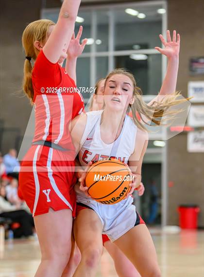Thumbnail 2 in Yuma @ Eaton photogallery.