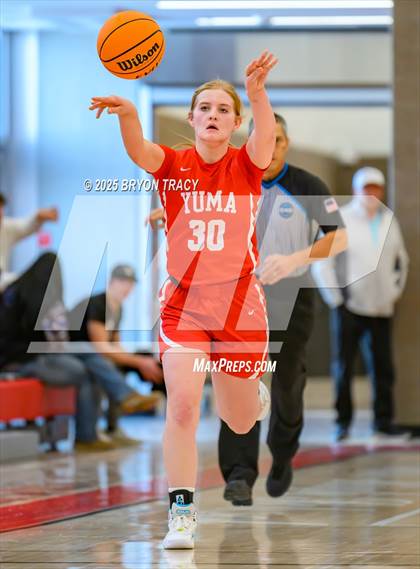 Thumbnail 2 in Yuma @ Eaton photogallery.