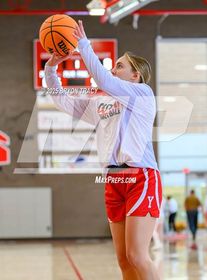Thumbnail 1 in Yuma @ Eaton photogallery.