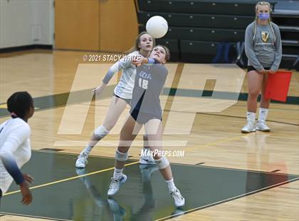 Thumbnail 3 in Out-of-Door Academy @ Shorecrest Prep photogallery.