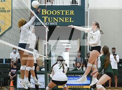 Thumbnail 2 in Out-of-Door Academy @ Shorecrest Prep photogallery.
