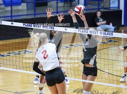 Thumbnail 1 in Lovejoy @ Plano West photogallery.