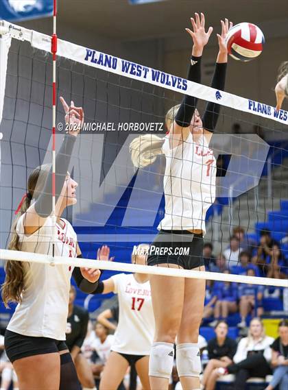 Thumbnail 3 in Lovejoy @ Plano West photogallery.