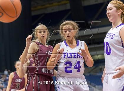 Thumbnail 3 in Martinsville vs LaPoyner (UIL 2A Semifinal) photogallery.